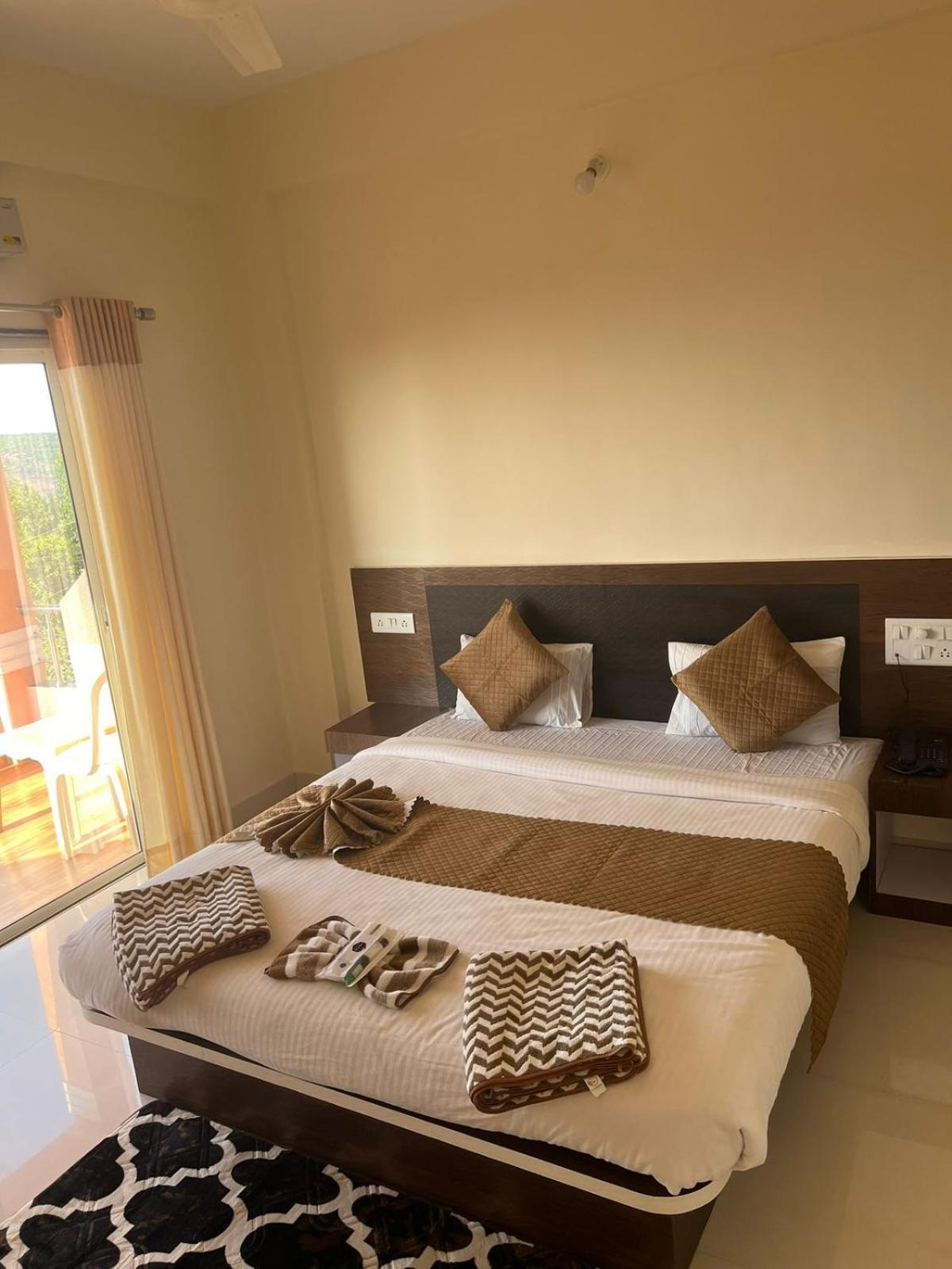 Hotel Mahabaleshwar Mount View Luaran gambar